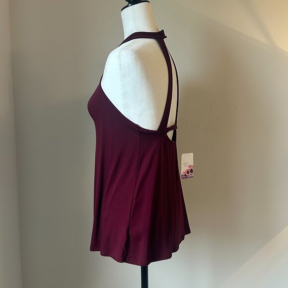Dainty Hooligan Tank – Size Medium (Burgundy) - Picture 2 of 3